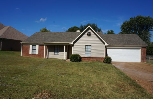 7340 Kingcrest Rd - 7340 Kingcrest Road, Olive Branch, MS 38654