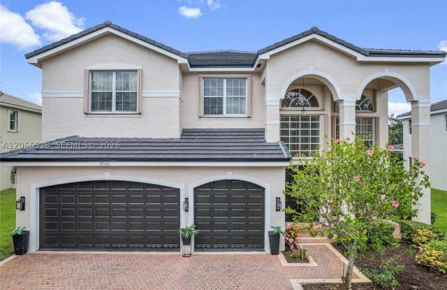 19500 SW 39th Ct