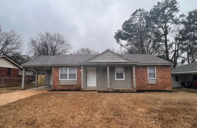 1403 Moss Point Dr - 1403 Moss Point Drive, Southaven, MS 38671