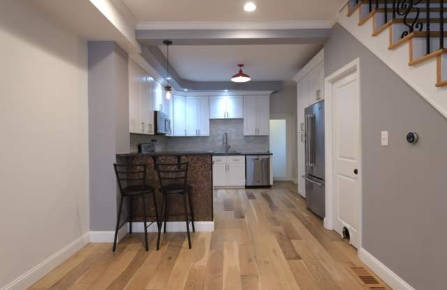 Photo of 905 Watkins Street