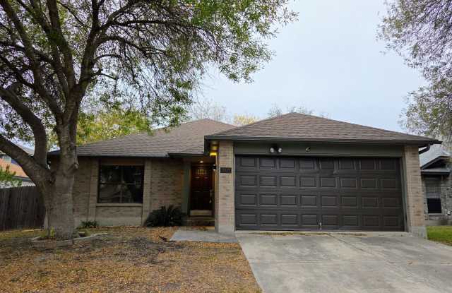 Photo of Woodlake Park Spacious move in Ready home over 2100 square feet.