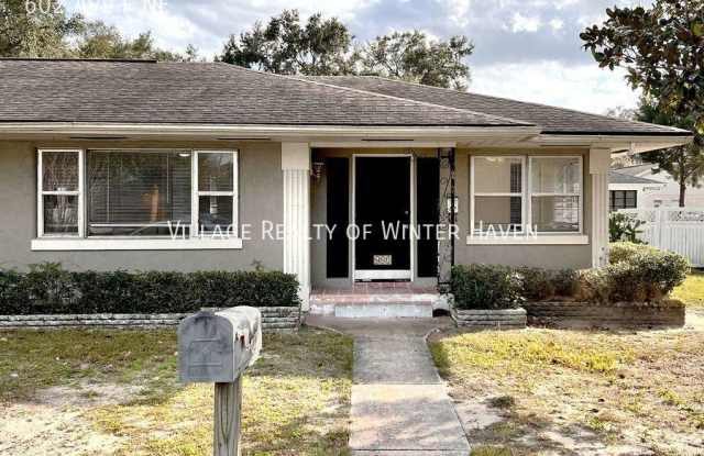 602 Ave F