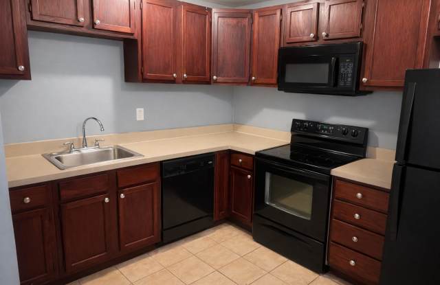 Cute Two Bedroom Plus Bonus Room in KCK