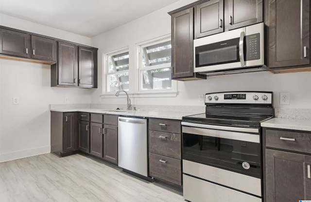 Charming 3BR House in Birmingham