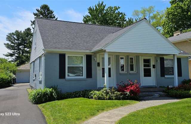 Photo of 1046 GRACE Street unit: South