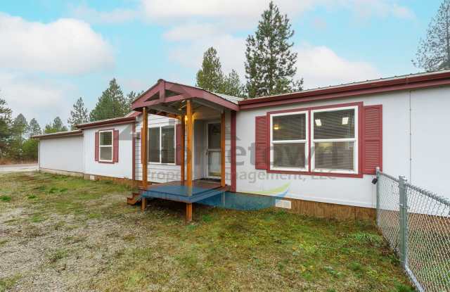 Photo of 2 Bedroom 2 Bathroom Home with Off Street Parking Available in Athol!