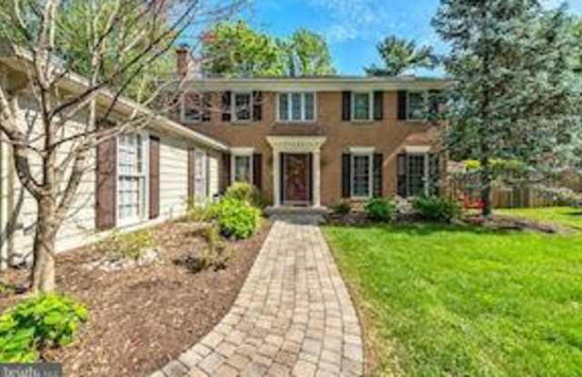 6134 RAMSHORN DRIVE