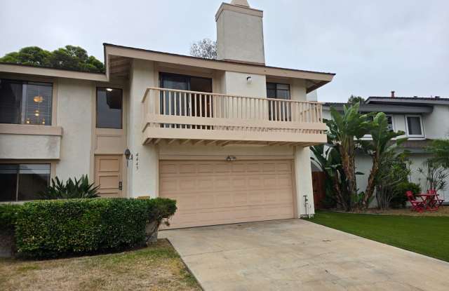 Beautifully Updated West Clairemont Townhome – Prime 92117 Location!