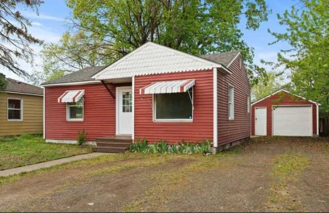 2707 East South Crescent Avenue