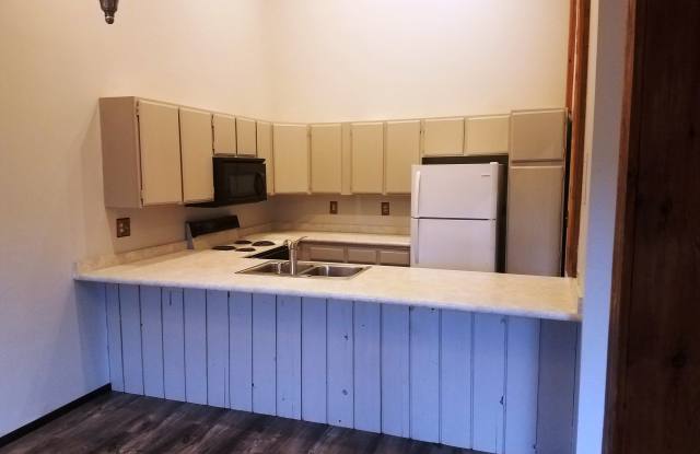 305 Harrison Blvd Unit B