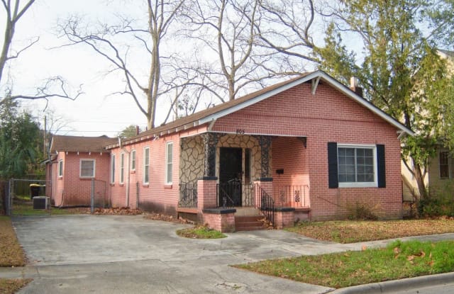 805 E 35th St - 805 East 35th Street, Savannah, GA 31401