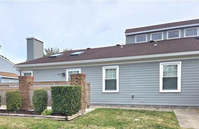 Photo of 1416 Lake Huron Drive