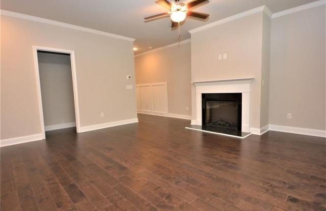 2170 Manor Pointe Drive