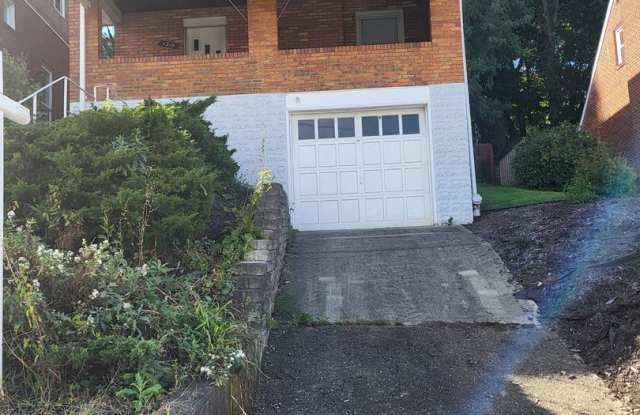 Photo of Newly renovated 3 bedroom house in Brookline! Available now!