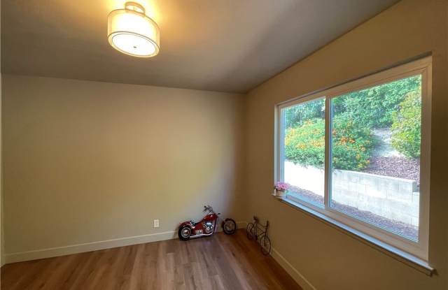 1854 Tintah Drive