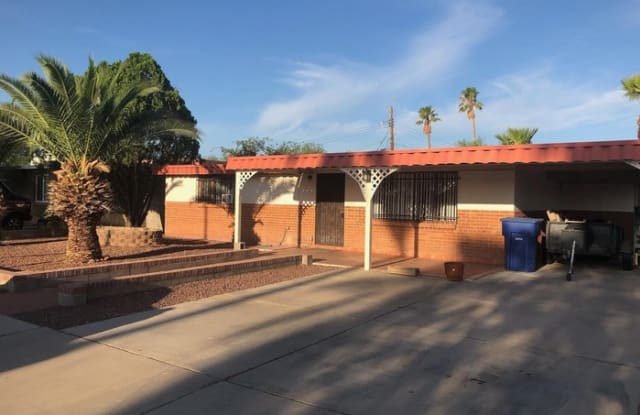 1700 South Magnolia Avenue - 1700 South Magnolia Avenue, Tucson, AZ 85711