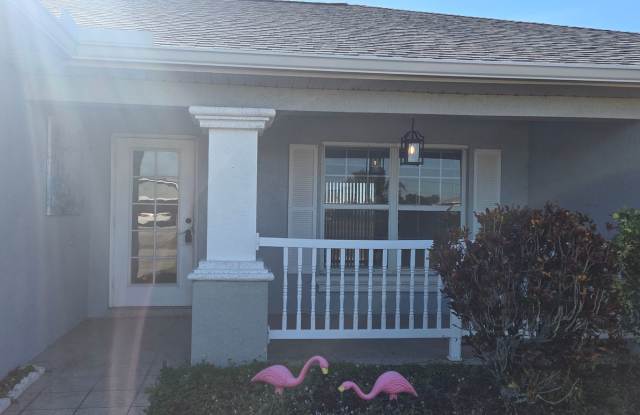 Photo of 1214 NE 18th Pl