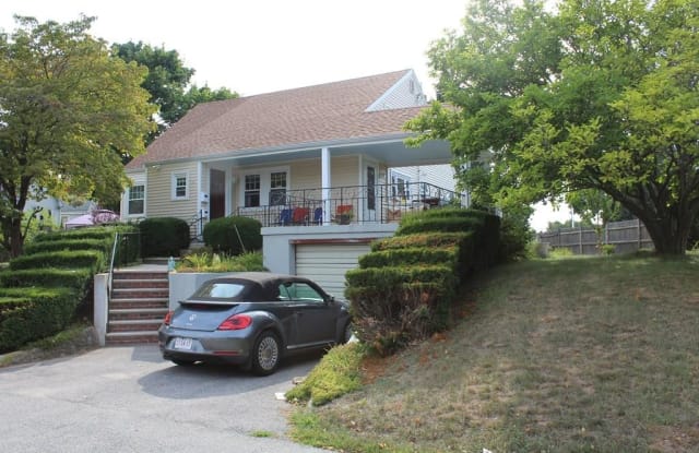 18 Sohier Rd - 18 Sohier Road, Beverly, MA 01915