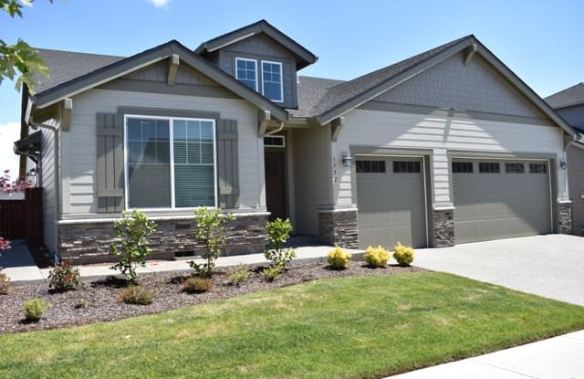 1732 S 47th Place - 1732 S 47th Pl, Clark County, WA 98642