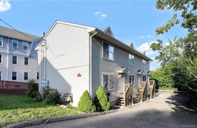 Photo of 220 Alder Street