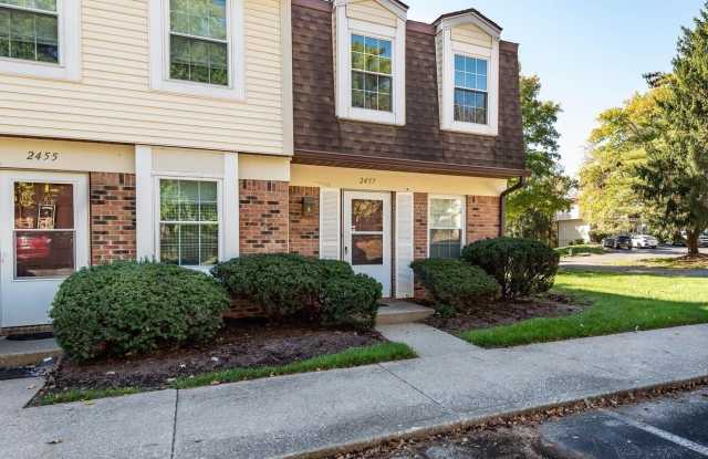 Photo of 2457 S Burberry Lane