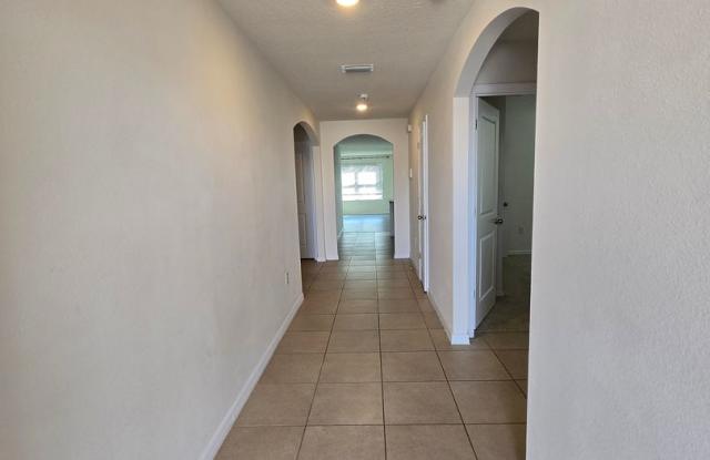 4 bedroom 2 bath Home for Rent in the Heart of Newberry