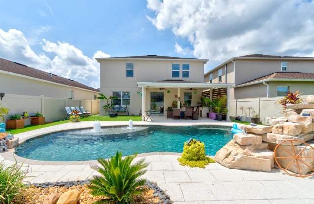 4839 GRASSENDALE TERRACE