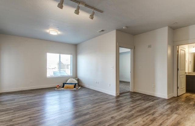 355 North Mill Road Unit E11