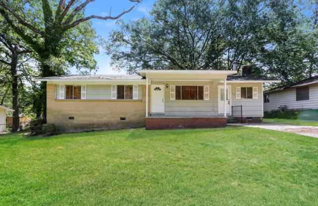 430 Queen Catherine Lane