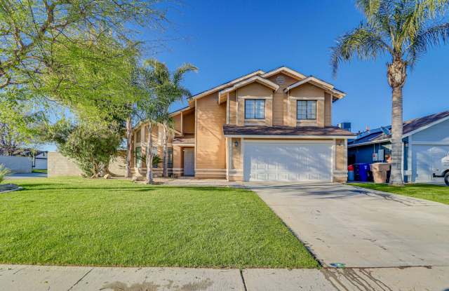 Gorgeous 2 Story Home Fully Upgraded – Move-In Ready!- 4 bedroom 3 bath