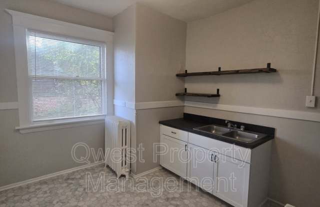 424 Lafayette Ave SE