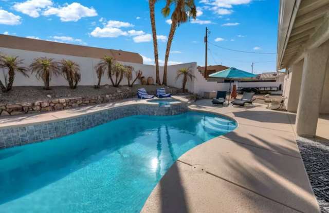 Photo of 3480 Regal Ln