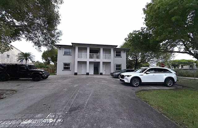 14140 NE 2 CT