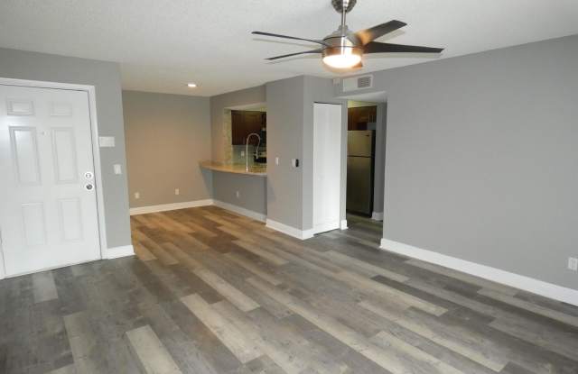 2280 Preserve Way#207
