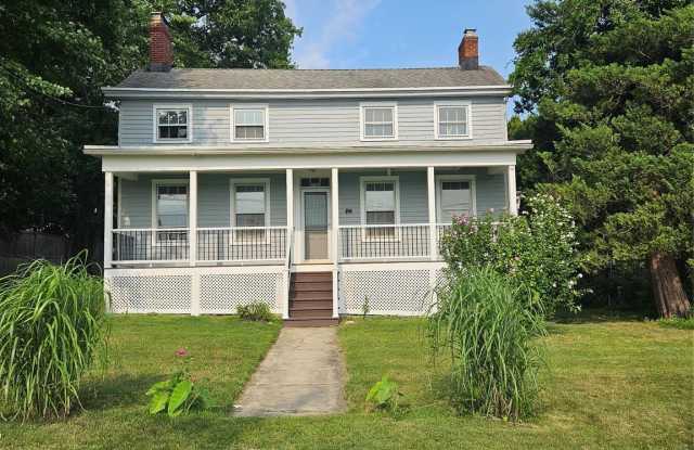 14 rams hill Road