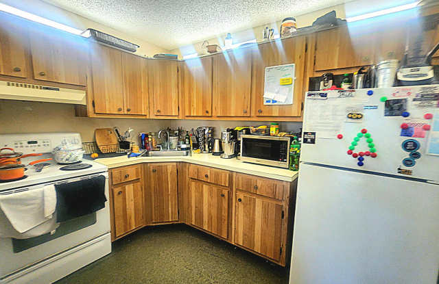 310 Knotty Pine Circle