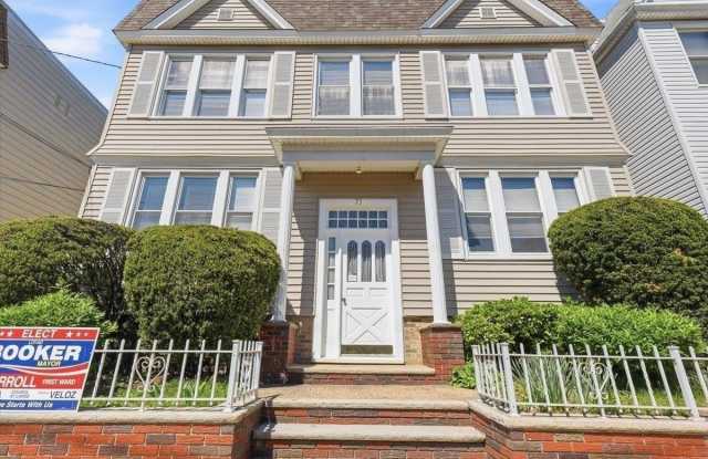 73 NEWMAN AVE