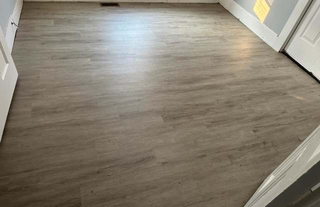 Photo of 359 Ellerman st