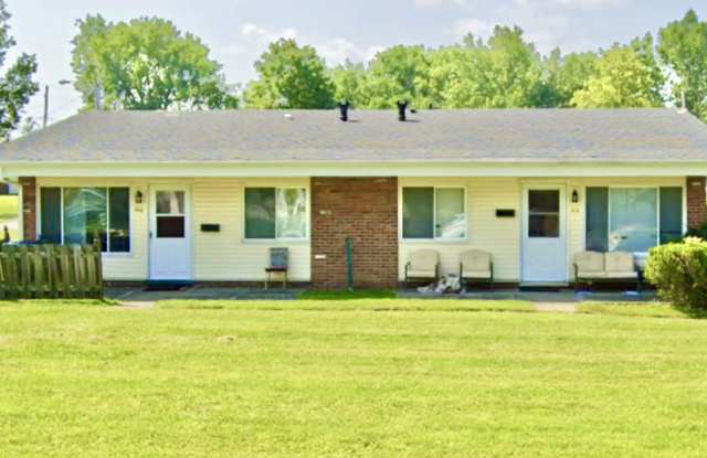 881 Bryant Ave