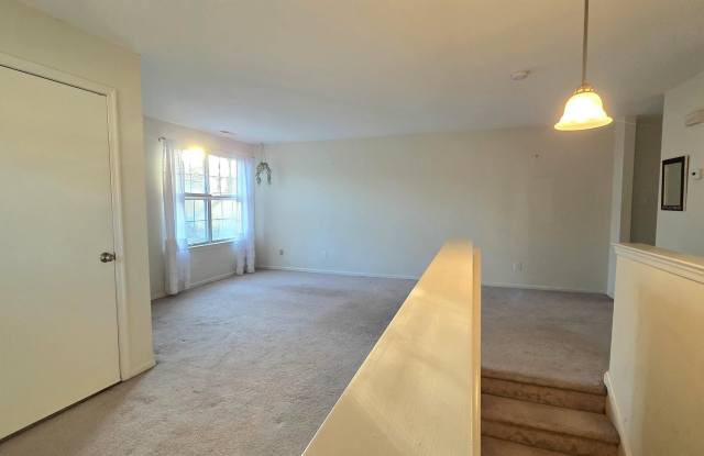 853 E Fishers Creek Road