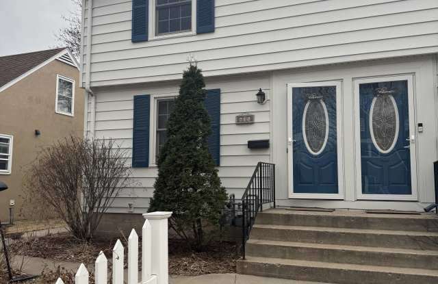 Photo of 635 Grant Ave