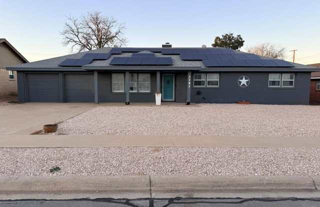 Photo of 3202 Camarie Ave