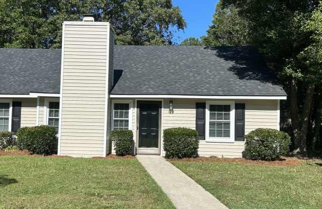 2 Bedroom, 2 Bath Townhome in Rocky Mount - 124 Pintail Lane, Rocky Mount, NC 27804