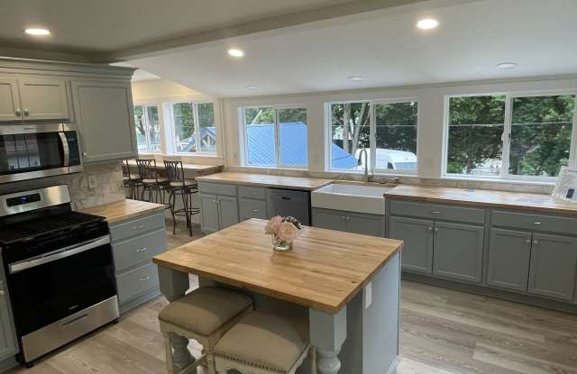 115 North Church Street