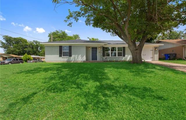 Charming Home in Central Waco photos photos