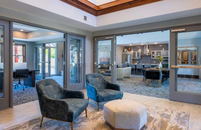 Valley Creek Apartments