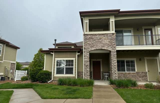 2BD 2Bath Ranch Style Townhouse - 5027 Northern Lights Drive, Fort Collins, CO 80528