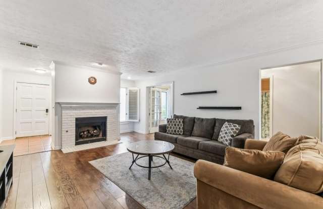 Photo of 19 Normandy Court NE