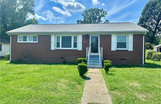 Photo of 730  Erich Rd