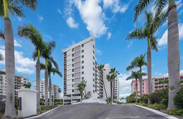 Photo of 11 SUNSET DRIVE